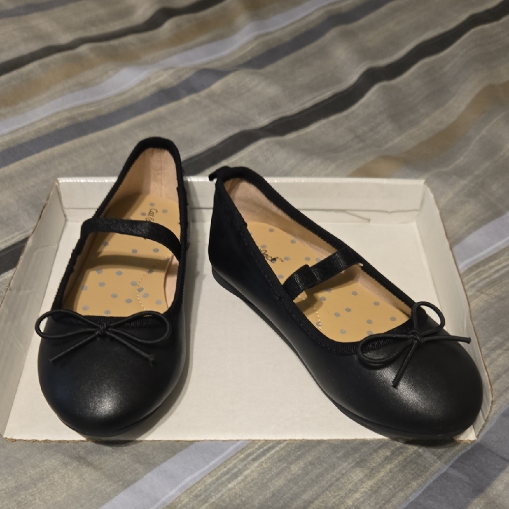 Cat & Jack Black Ballet Flats with Bow